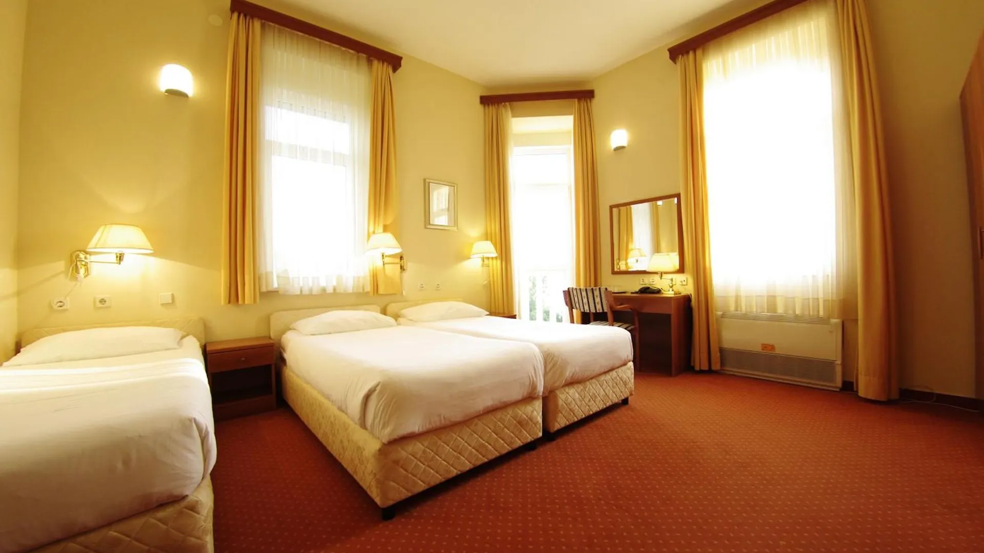 Hotel Vila Ruzica- Glavna Zgrada I Depandanse Crikvenica