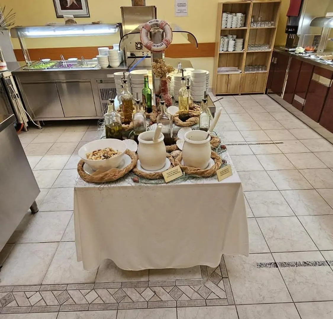 Hotel Vila Ruzica- Glavna Zgrada I Depandanse Crikvenica