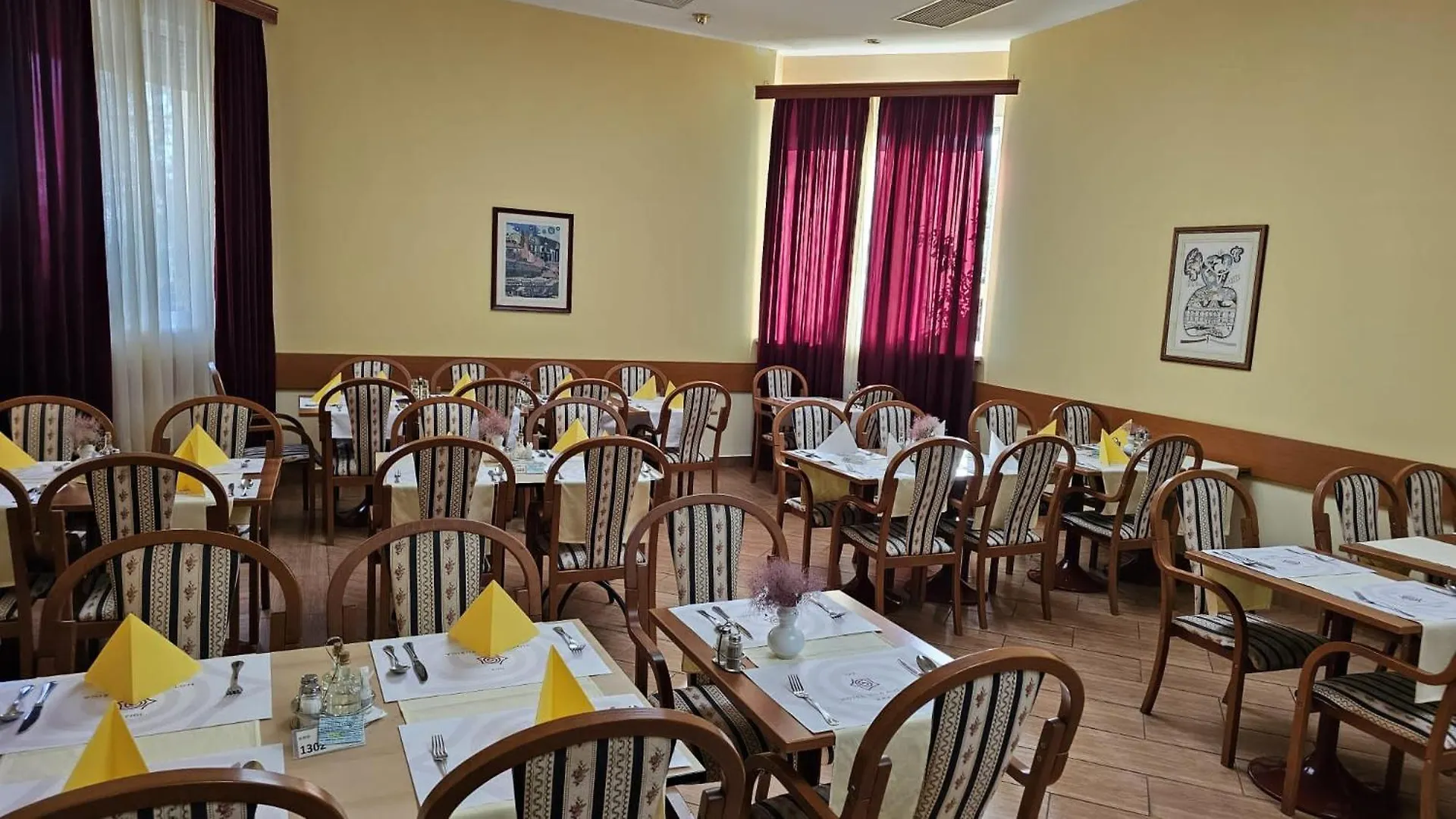 Hotel Vila Ruzica- Glavna Zgrada I Depandanse Crikvenica