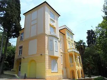Hotel Vila Ruzica- Glavna Zgrada I Depandanse Crikvenica 3*,  Hırvatistan