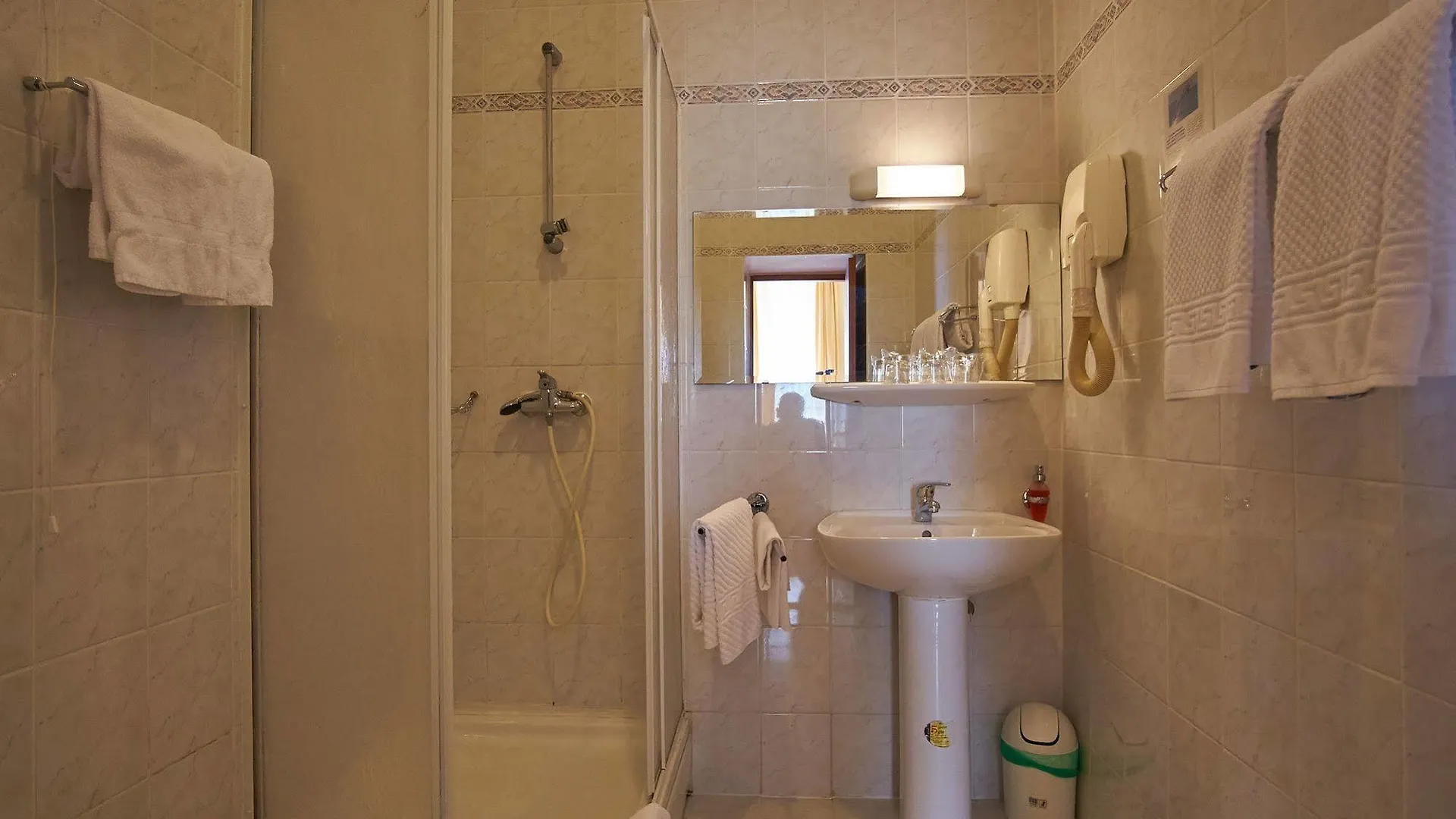 Hotel Vila Ruzica- Glavna Zgrada I Depandanse Crikvenica