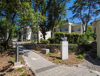 Hotel Vila Ruzica- Glavna Zgrada I Depandanse Crikvenica